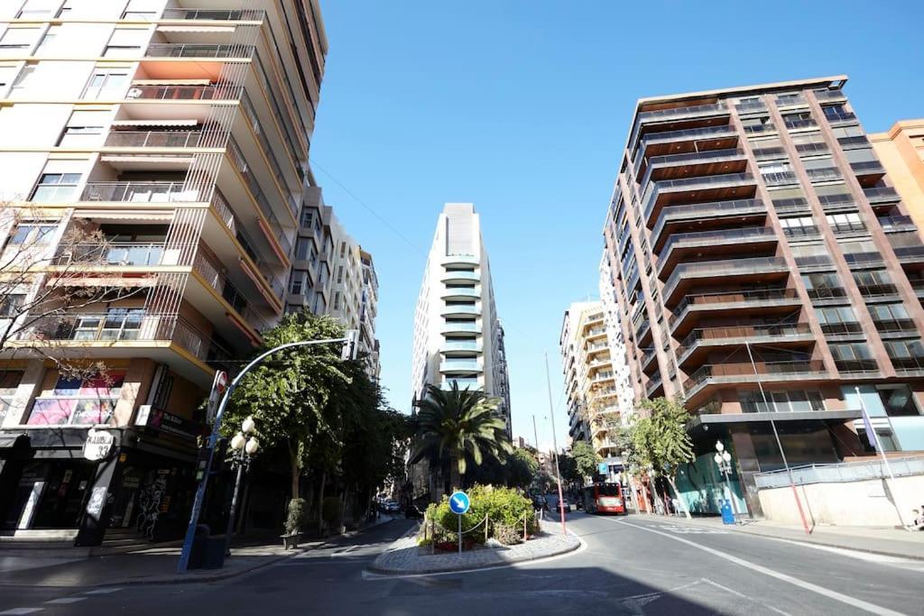 Beferent Plaza San Cristobal Apartment Alicante Exterior photo